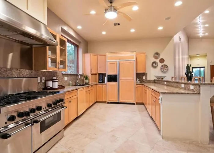 Holiday home Exquisite Starr Pass Desert Haven With Pool